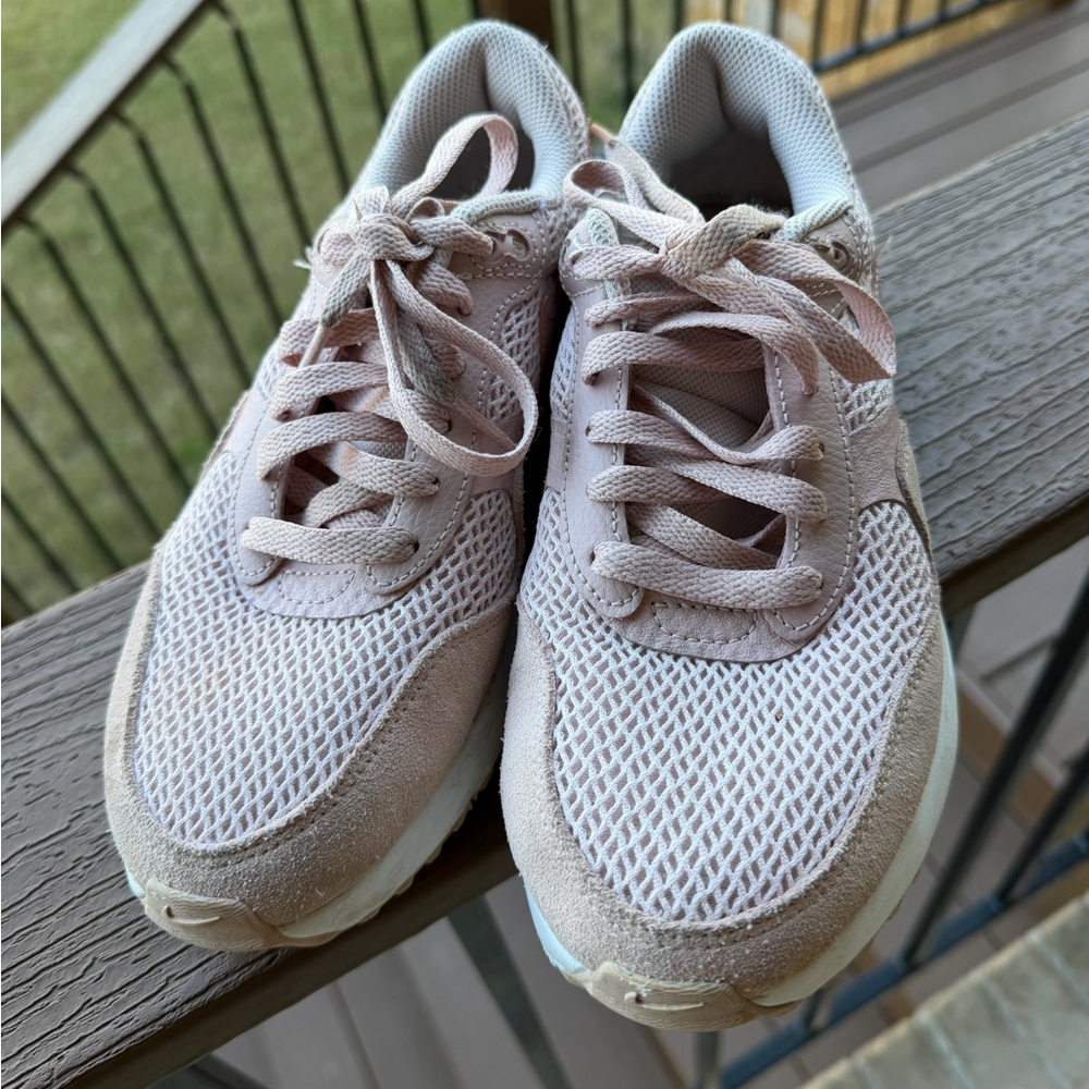 Light pink Nike AirMax